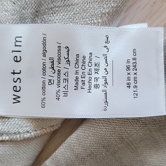 Curtains..Black out drapes 2 sets.. 4 panels - Picture 4 of 4